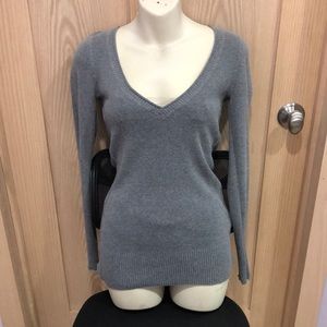 Aeropostale deep V sweater